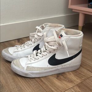 Nike High-Top Sneakers in Cream and Black